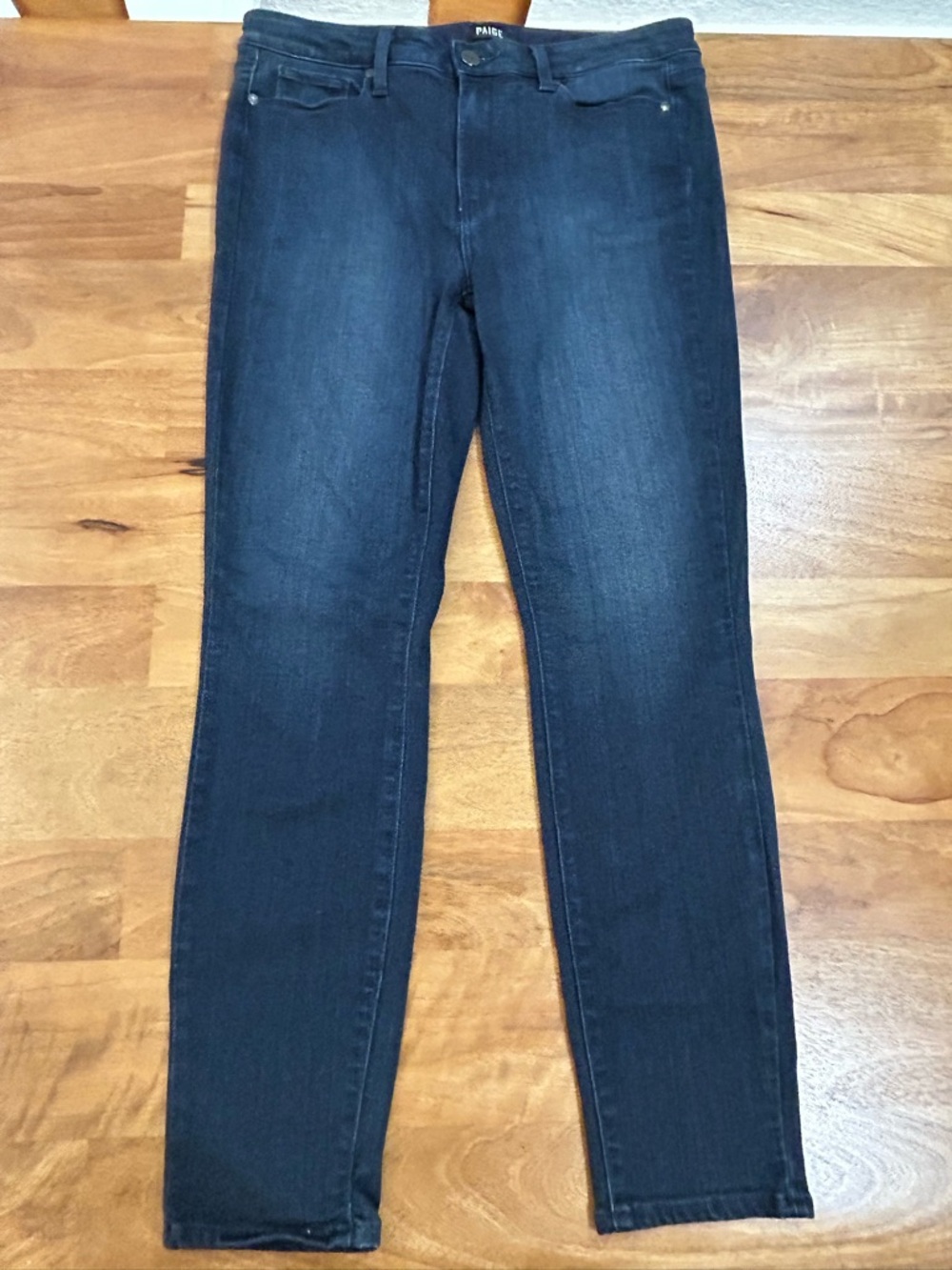 PAIGE ‘Hoxton Ankle’ Dark Denim Jeans - Size 30 *EUC*